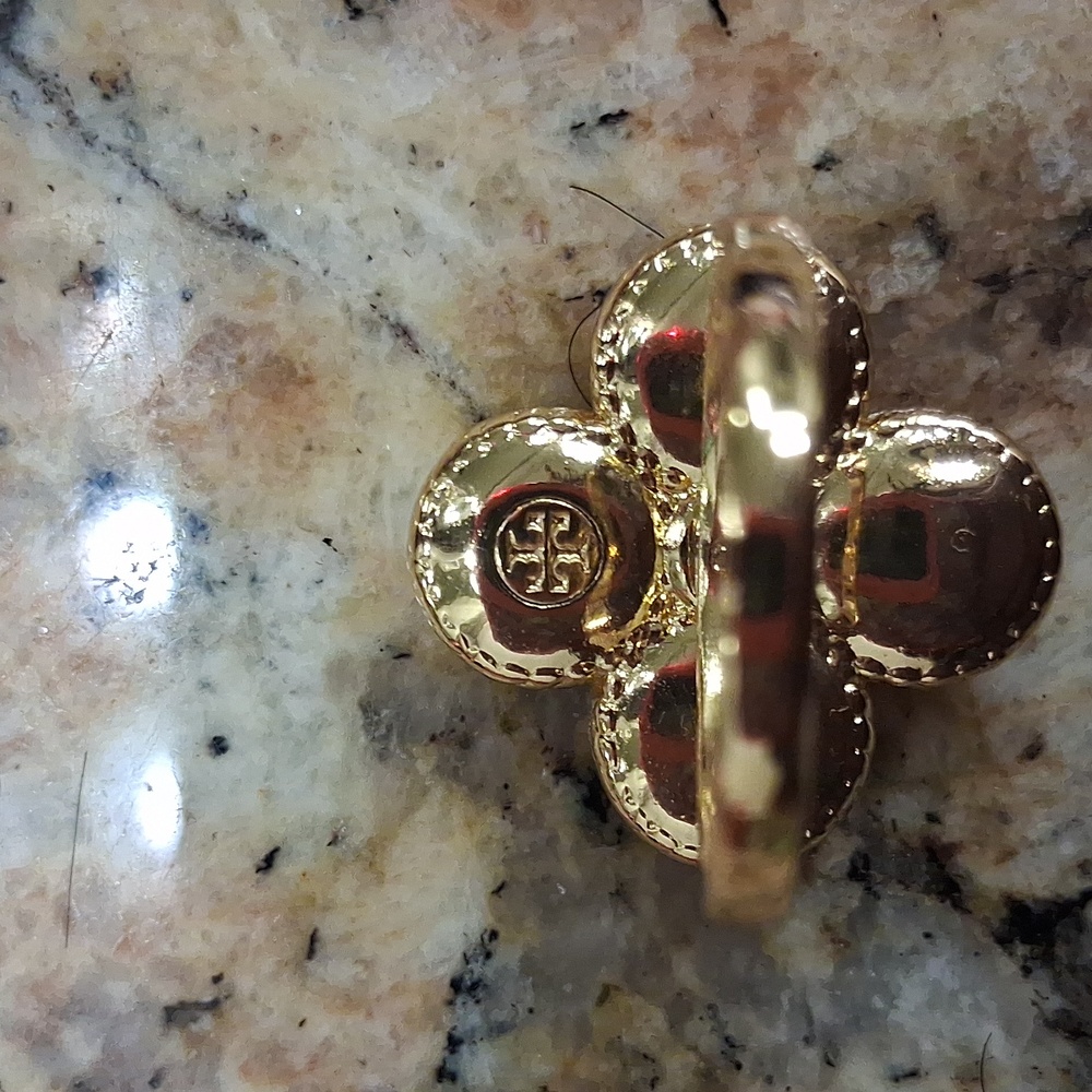 Tory Burch Gold and Pearl Ring - Picture 3 of 3